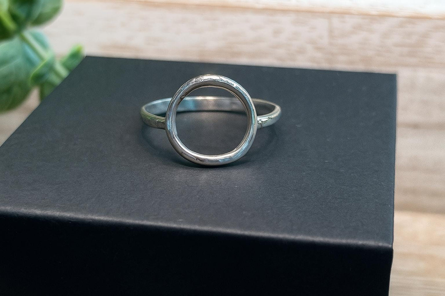 Open-Shape Rose Gold Filled Ring • Choose Circle, Oval or Rectangle • Minimalist Adjustable Band • Hammered Ring • 14 K Gold • Silver •