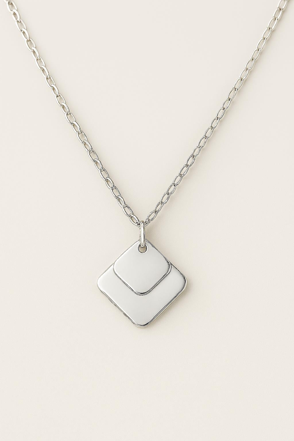 Minimalist Sterling Silver Layered Square Pendant Necklace – Modern Geometric Jewelry on 14″ Flat Oval Cable Chain